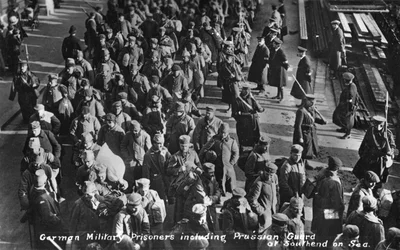 Tyske militærfanger inkludert prøyssiske vakter ved Southend på havet, c1914-1915