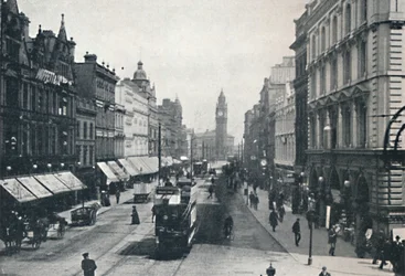 High Street, Belfast, som viser Albert Memorial i det fjerne, 1917