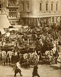 Hestebremser, 1913, 1935.