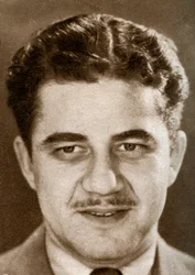 Irving Asher, filmprodusent og administrerende direktør for Warner Brothers