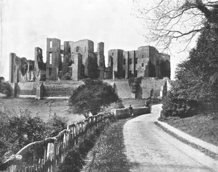 Kenilworth Castle, Warwickshire, 1894.
