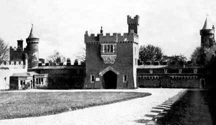Killyleagh Castle gårdsplass, Killyleagh, County Down, Northern Island, tidlig på 1900-tallet