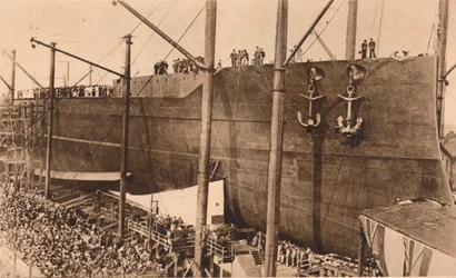 Lansering av slagskipet HMS `Queen Elizabeth`, 16. oktober 1913 1935.