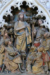 Livet til døperen Johannes: ""St. Døperen Johannes viser Guds ring."" Høyrelieff av nordenden av Nordkoret (1531). Amiens katedral, Amiens, Frankrike