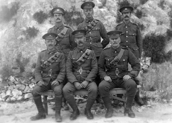 Hovedvakt, Royal Naval Depot, Fleet House og Archcliffe Fort, Dover, c1916