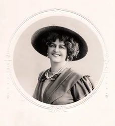 Marie Studholme 1875-1930, engelsk skuespillerinne, 1909