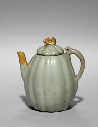 Melonformet Wine Ewer, 1100-1200-tallet.
