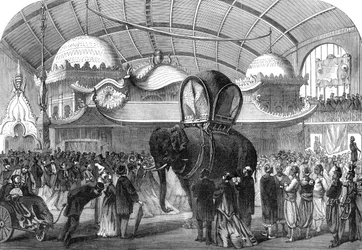 Modell av en elefant i den siamesiske delen av maskingalleriet, 1867