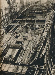 Mer enn 1000 fot lang. Shell of Queen Mary i de tidlige byggedagene, 1930-1934, 1936