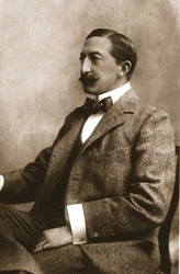 Mr A Barclay Walker, 1911.