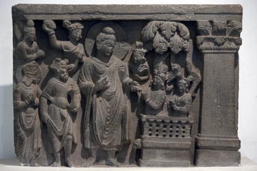 Nasjonalmuseet, New Delhi. Buddha med Naga-Kalika. Gandhara, 2. århundre e.Kr. Stein. Utlånt fra Mayo College Museum, Ajmer. India.
