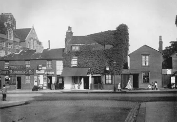 Gamle hytter i Merton Road, Tooting, c1890, 1912