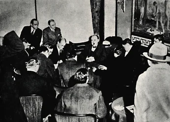 Om bord på Europa, 1931, 1945.