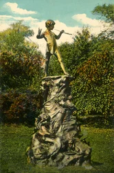 Peter Pan-statue, Kensington Gardens, London, c1915.