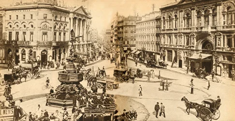 Piccadilly Circus - The Hub of the Universe: The Center of the World, 1900, 1933.