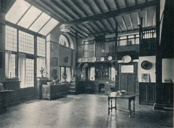 Hovedrommet til en ny studiobolig i Lennox Gardens, Kensington, c1911