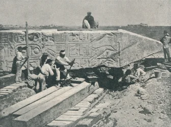 Prizing Up the Needle, for å bygge rammeverket under det, 1877, 1910