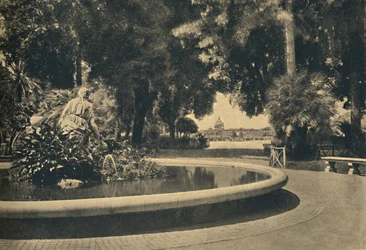 Roma - Pincio-parken. Fountain of Moses, reddet fra vannet av Brazza, 1910