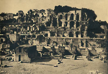 Roma - Ruinene av huset til Caligula som ruver over House of the Vestal Virgins, 1910