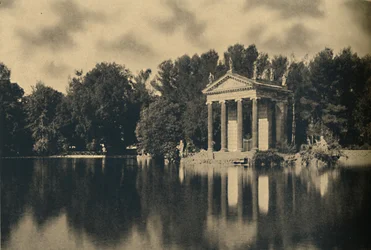 Roma - Villa Borghese Umberto I. - Lille tempel i Lake-Garden, 1910