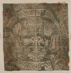 Runddel med kantet palmetre, fra tunika, 650-850.