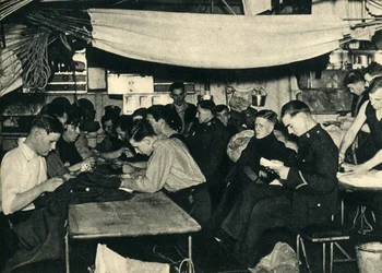 Royal Marines på messedekket deres om bord på et skip, andre verdenskrig, c1939-c1943 1944.