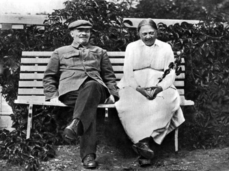 Den russiske bolsjeviklederen Vladimir Lenin og Nadezjda Krupskaja, Gorki, Sovjetunionen, 1922