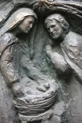 Saint-Pierre de Montmartre kirke: Notre Dame dørskulptur: Nativity, Paris, Frankrike