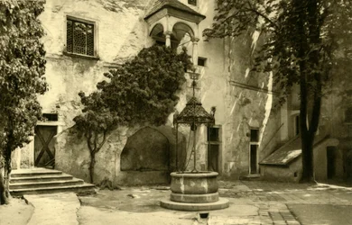 Seebenstein slott, Seebenstein, Niederösterreich, c1935.