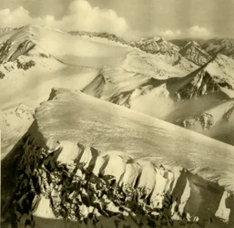 Snødekte fjell, Bad Hofgastein, Østerrike, c1935.