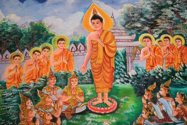 Spredning av Dharma. Buddhas liv. Takkunst som viser Buddhas liv. Wat Inpeng. Vientiane. Laos, 20151029, Vientiane, Laos