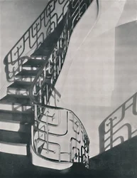 Trapperekkverk i monelmetall designet for en bolig i New York, 1933