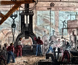 Damphammer ble brukt i et jernverk, Frankrike, 1867