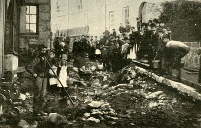 Gate i St. Ives etter et besøk fra en flom, 1901.
