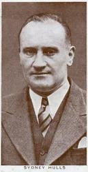 Sydney Hulls , britisk boksepromotør, 1938