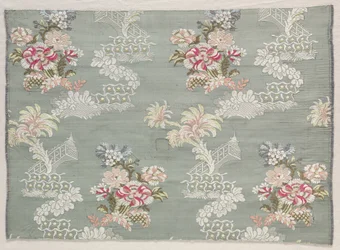 Taft, brokadert, ca. 1750.