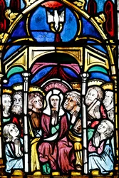 Temple Saint-ƒtienne Calvinist Church, Glassmaleri, The Assumption of Mary into Heaven, Strasbourg, Frankrike.