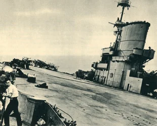 Arken blir endelig truffet, 1941, 1942.