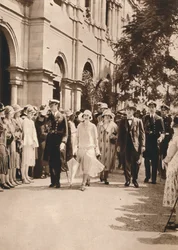 Hertugen og hertuginnen av York og dronning Elizabeth forlot en mottakelse i Brisbane, 1927