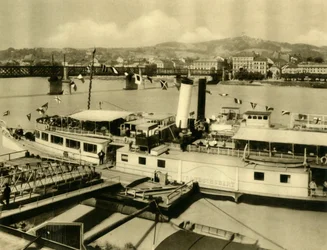 Franz Schubert-dampskipet ved elven Donau, Linz, Øvre Østerrike, c1935.