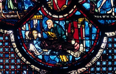 Den barmhjertige samaritanen bryr seg om pilegrimen, glassmalerier, Chartres-katedralen, Frankrike, 1205-1215