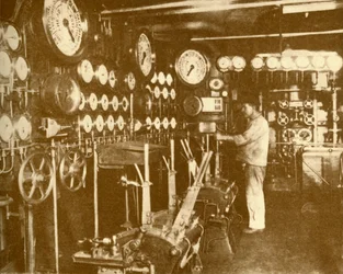 Hovedmotorkontrollplattformen til Aquitania., c1930.