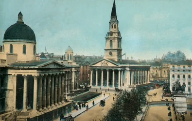 Nasjonalgalleriet og St Martin in the Fields, Trafalgar Square, London, c1910.