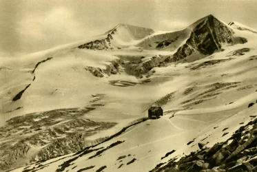 Neue Prager Hütte, Grossvenediger-fjellet, Tyrol, Østerrike, c1935.