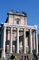 Antoninus og Faustinas tempel, Roma, 141 e.Kr