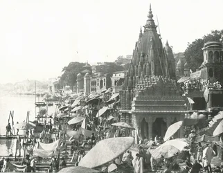 Vishnu-dammen og Ghat, Benares, India, 1895.