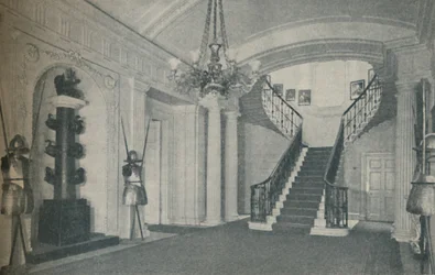 Den fine trappehallen i First Lords-residensen ved Admiralitetet, 1937