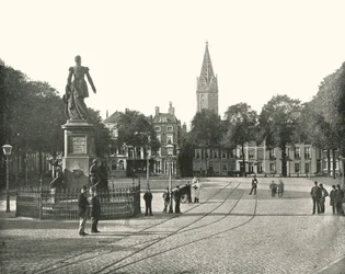 Utsikt over Vyverberg-plassen, Haag, Nederland, 1895.