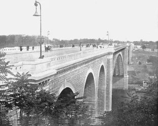 Washington Bridge, Harlem River, New York, USA, c1900.