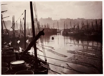 Whitby havn ved lavvann, ca 1905